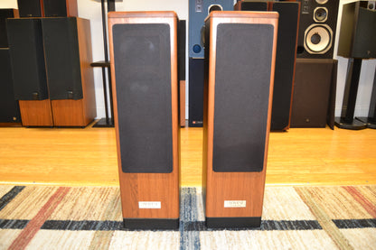 Advent Laureate Floor Standing Speakers