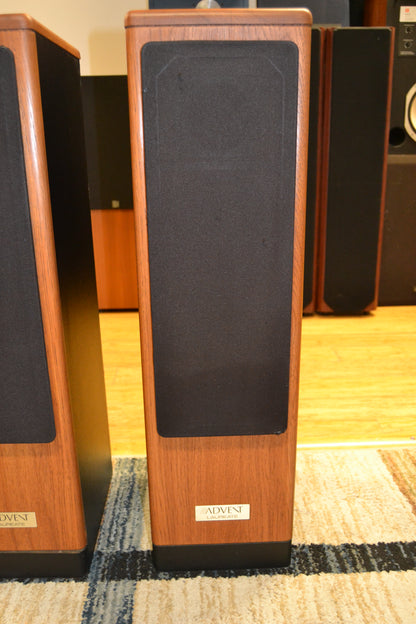 Advent Laureate Floor Standing Speakers