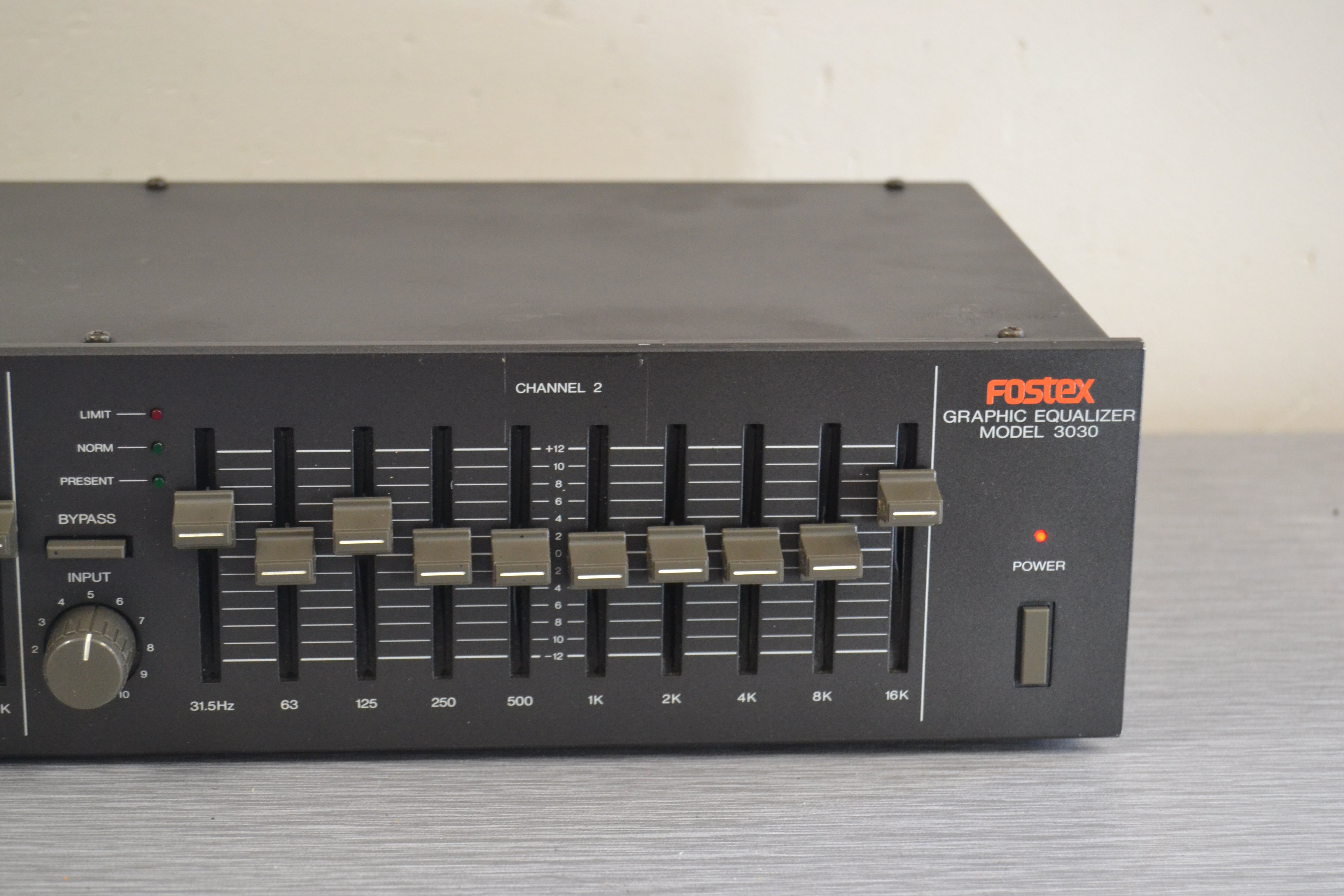 Fostex 3030 Graphic Equalizer – The Turntable Store