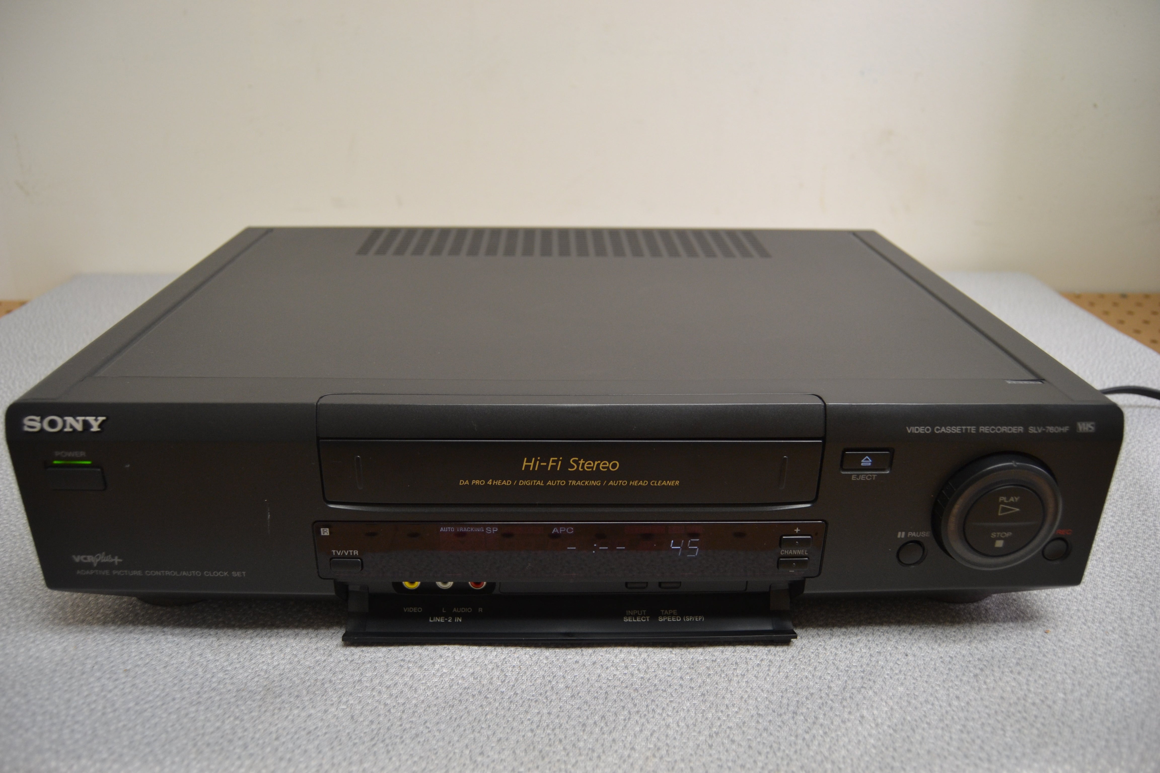 Sony SLV-760HF HiFi Video Cassette Recorder * Remote Control *