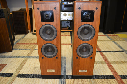 Advent Laureate Floor Standing Speakers