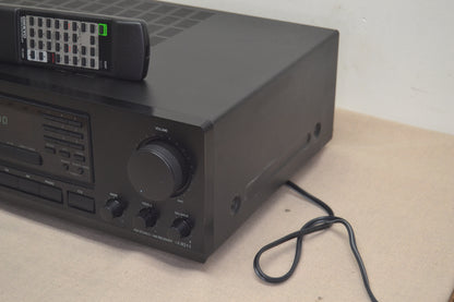 Onkyo TX-8211 Stereo Receiver * 50W RMS * Remote