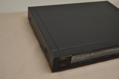 Onkyo T-4150  Synthesized FM Stereo / AM Tuner (1987-89)