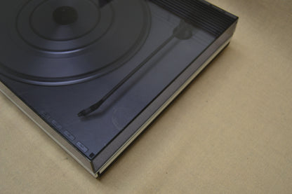 Bang & Olufsen B&O Beogram 2000 ( 5823 ) Turntable with MMC4 Cartridge * 1983