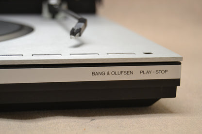 Bang & Olufsen B&O Beogram 2000 ( 5823 ) Turntable with MMC4 Cartridge * 1983