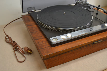 RARE Pioneer PL-61 Professional Belt Drive Turntable * 1972 * Needs Cartridge