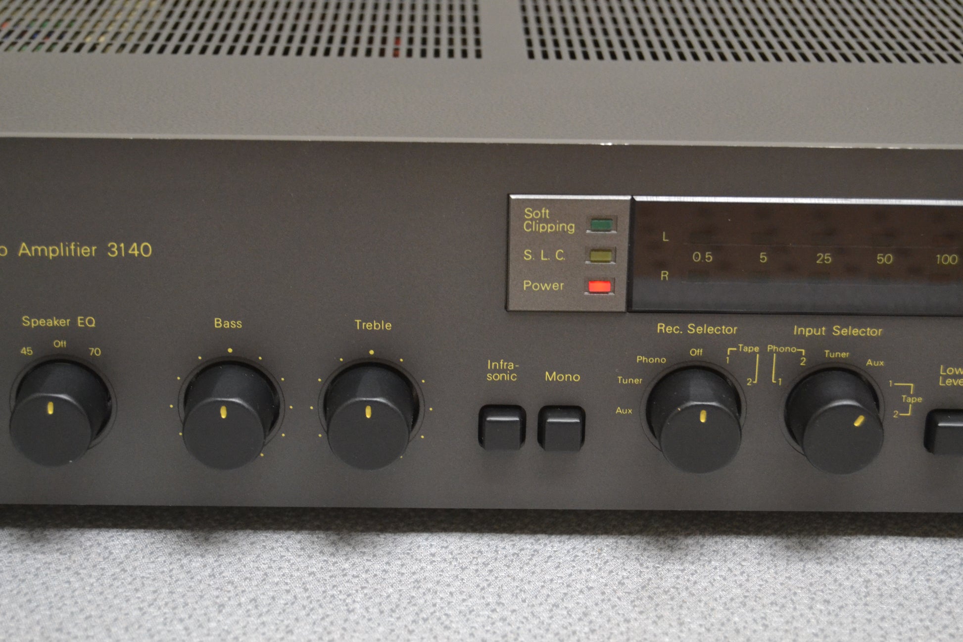 NAD C340 Tone Defeat, Balance, Volume, To Make a Recording NAD C340 Tone Defeat, Balance, Volume, To Make a Recording