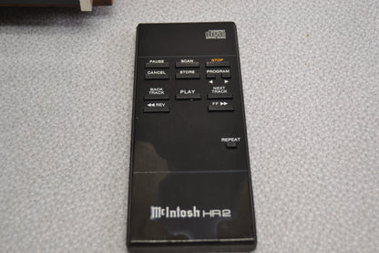 McIntosh MCD7000 SIngle CD Player * Original Wood Case * Remote Control * Recapped