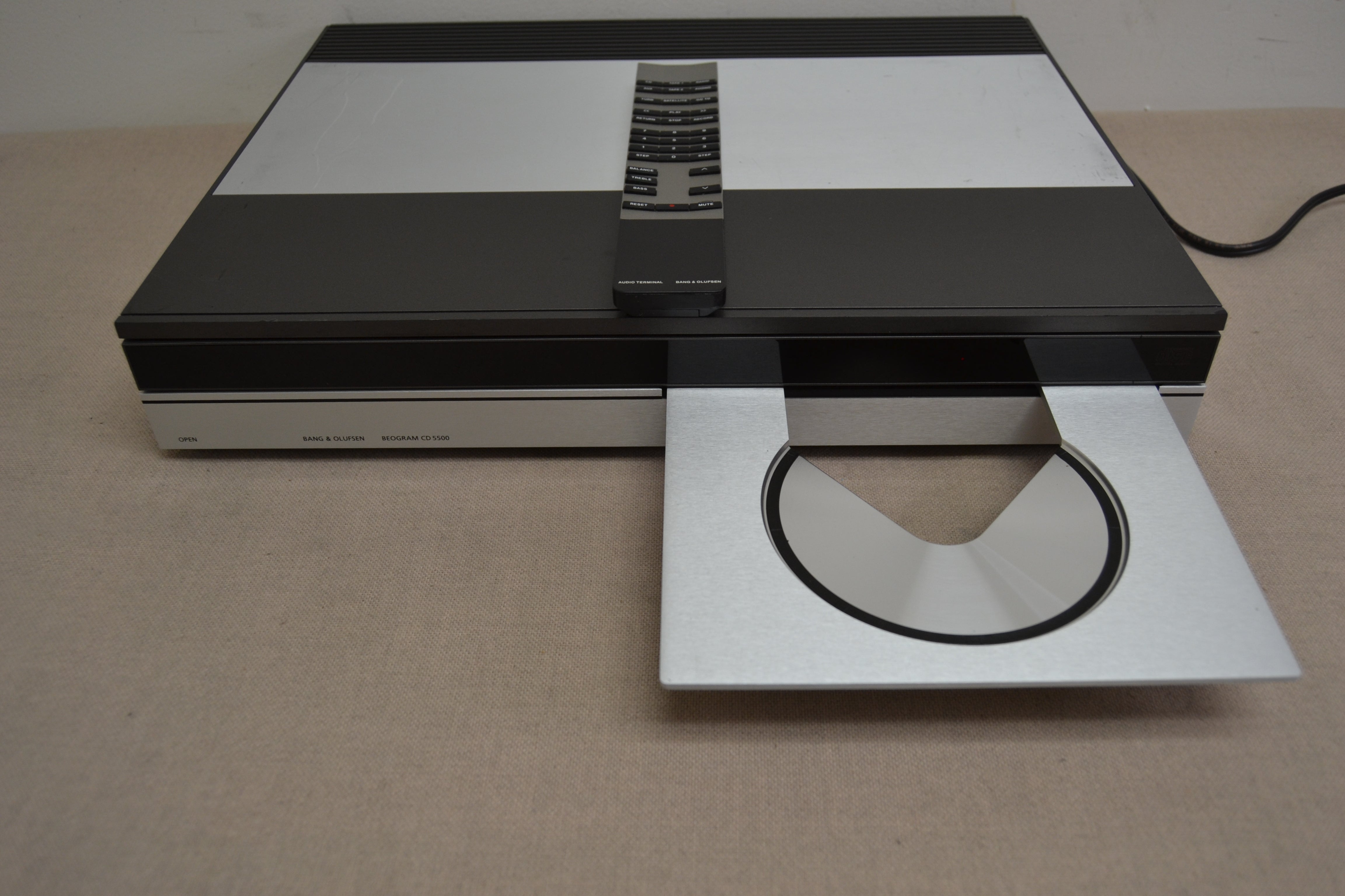 B&O Bang Olufsen Beogram CD 5500 * 5133 * Single CD Player