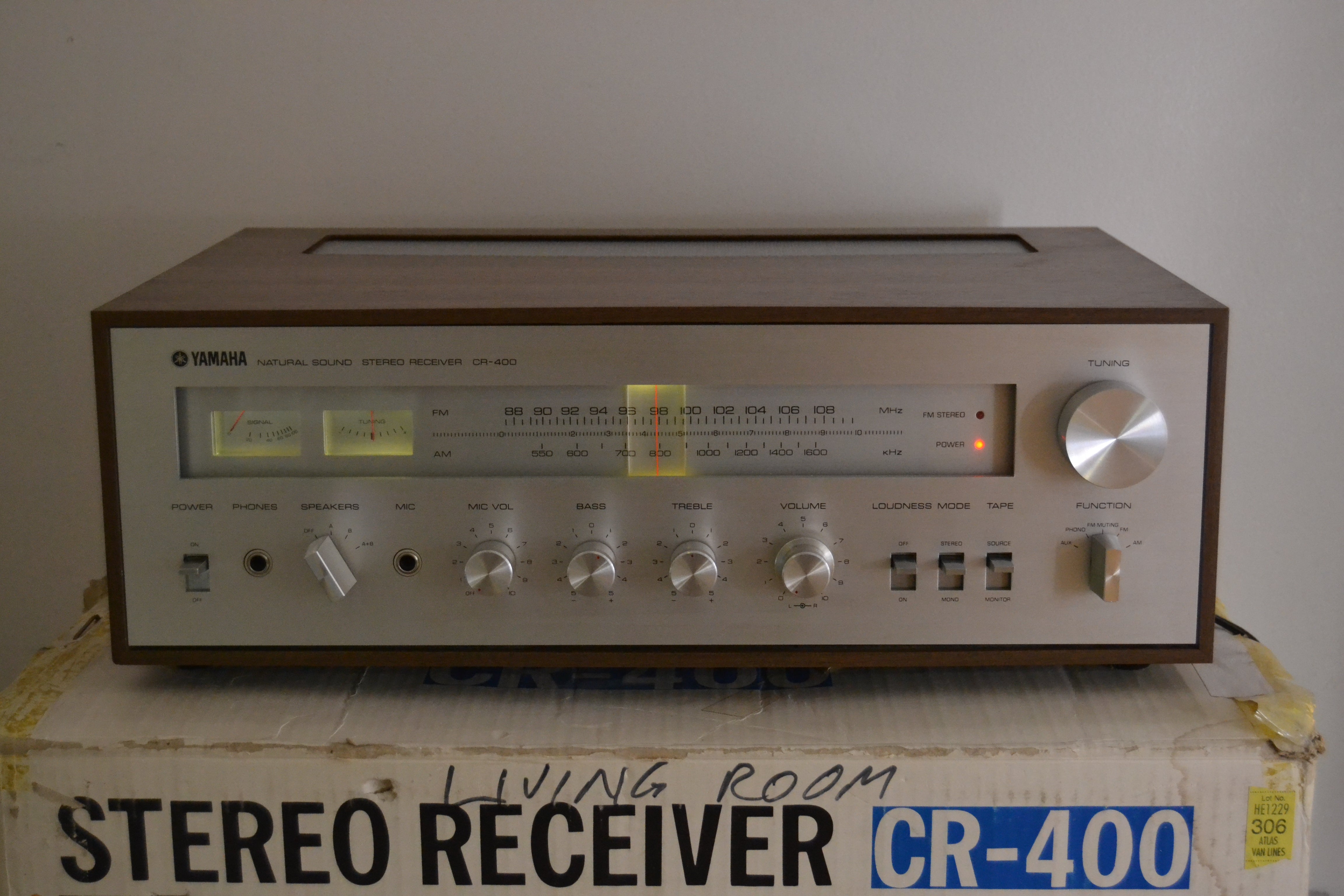 Yamaha CR-400  FM/AM Receiver (1977) * 16W RMS * Fully Serviced * All Original !!! No Recap * Box