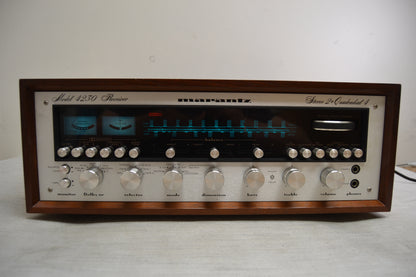 Marantz 4230  Stereo 2 + Quadradial 4 Receiver (1973-77) * 30W * Original Wood Case * Box * Manual * MINT !!!!! * Fully Serviced