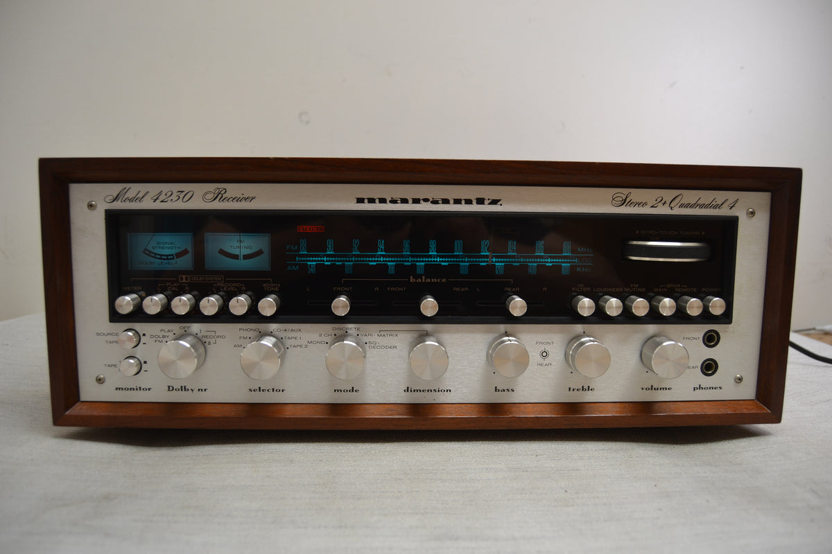 Marantz 4230  Stereo 2 + Quadradial 4 Receiver (1973-77) * 30W * Original Wood Case * Box * Manual * MINT !!!!! * Fully Serviced