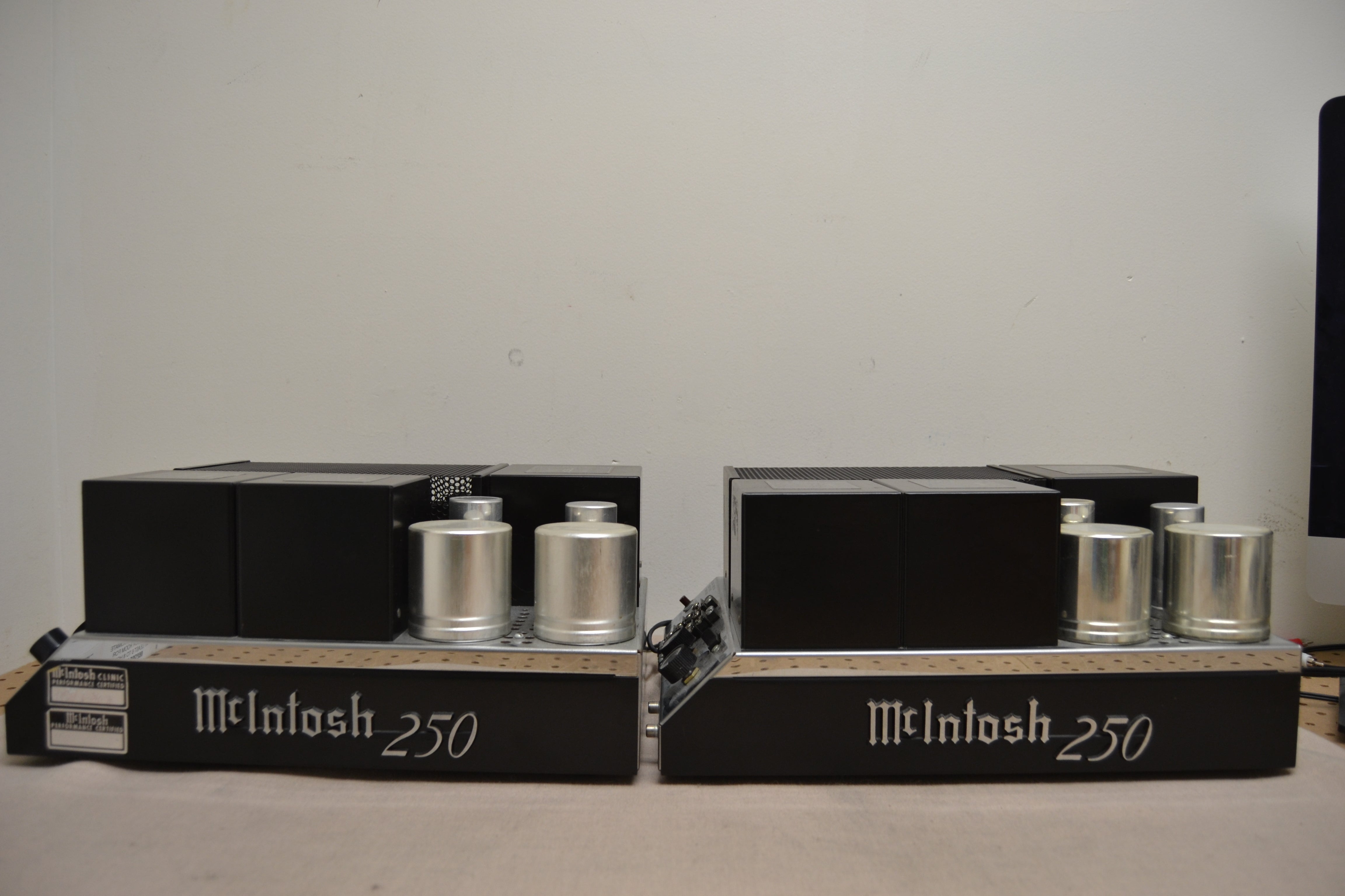 McIntosh MC250 Power Amplifiers * SET OF TWO * 100W RMS