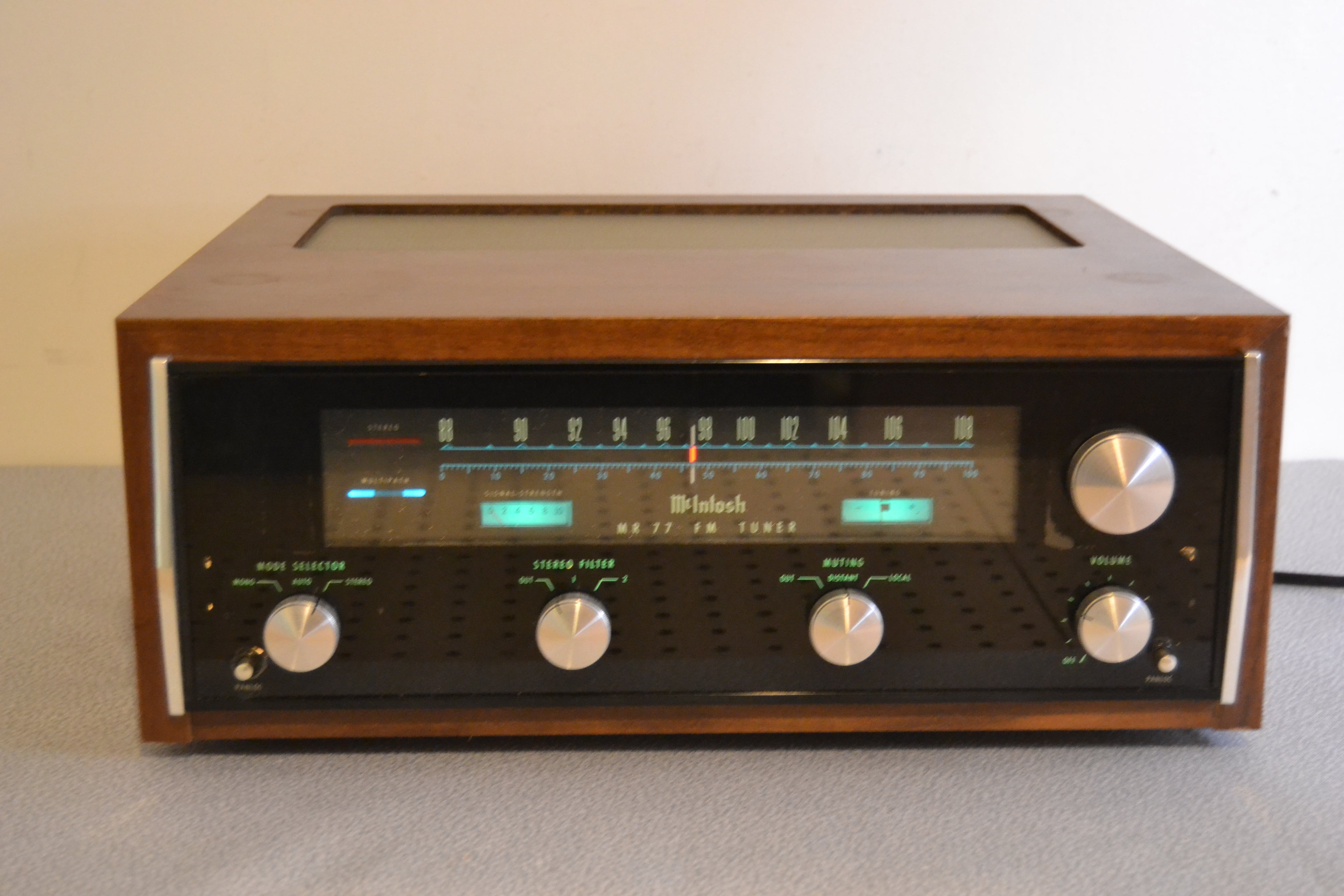 McIntosh MR-77 Stereo Tuner * 1972 * Original Wood Case