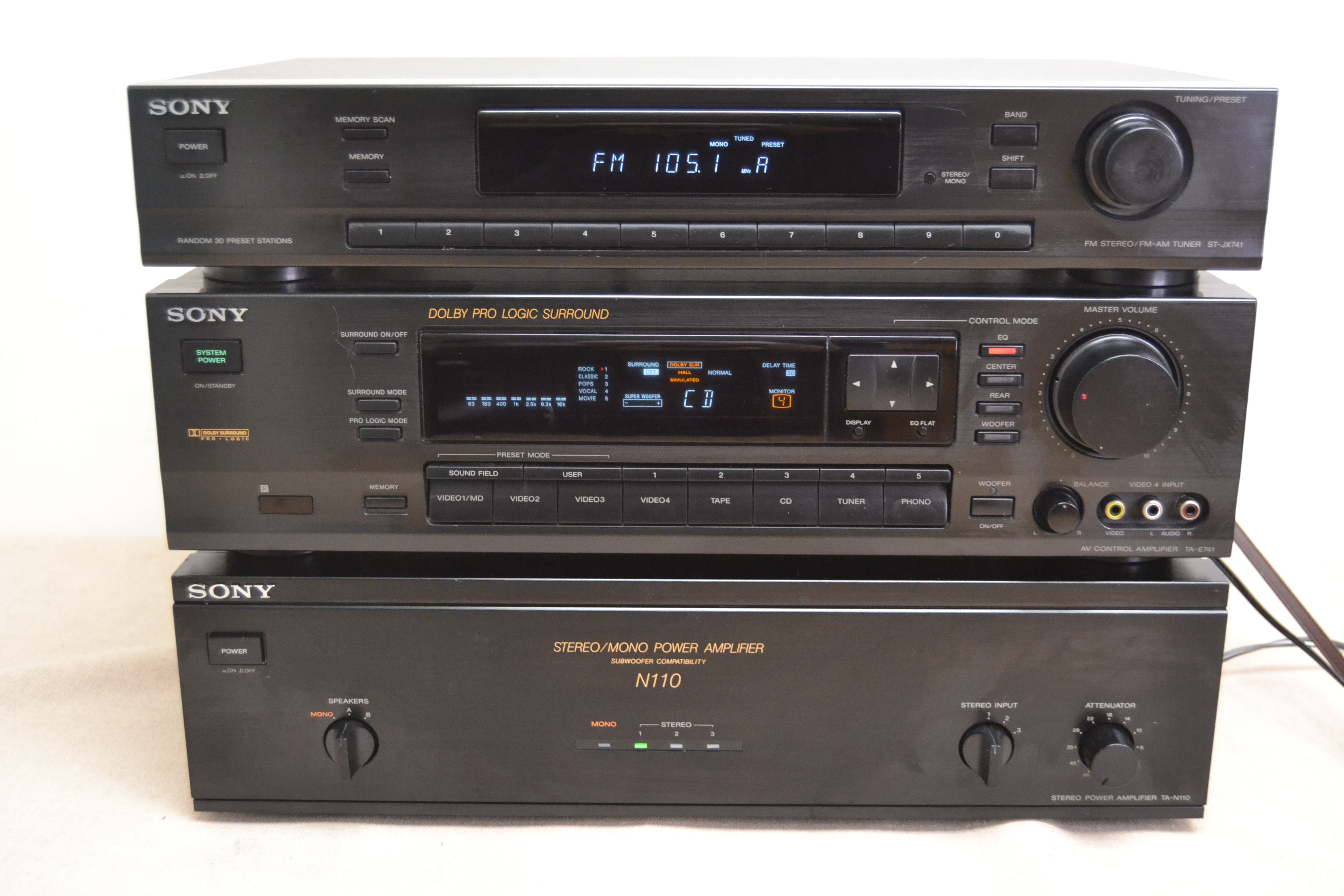 Sony Stack ! TA-E741 Preamplifier - ST-JX741 Tuner - N110 Power Amplifier