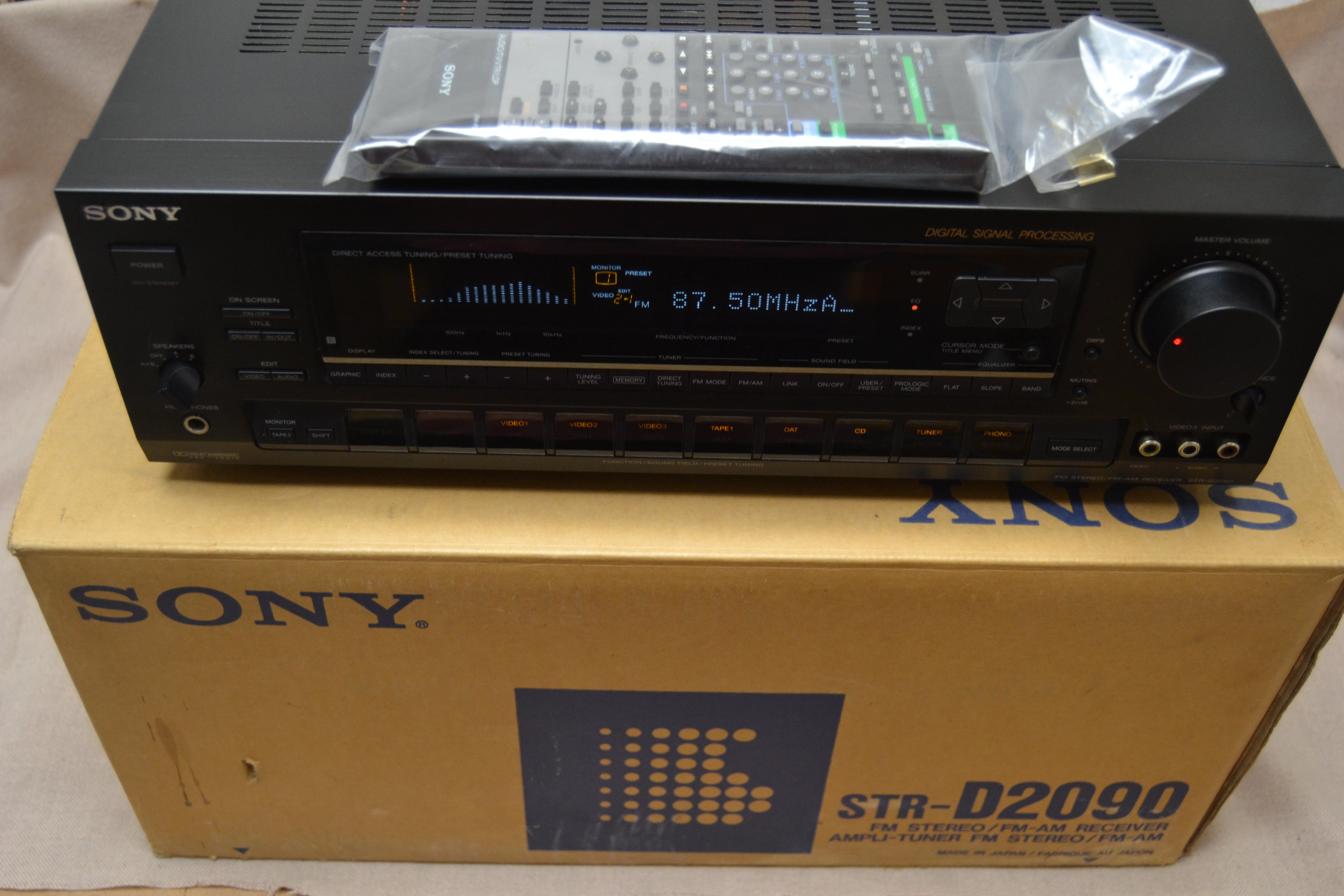 Sony STR-D2090 AM/FM Stereo Receiver (1992-93) * 120W RMS * Box