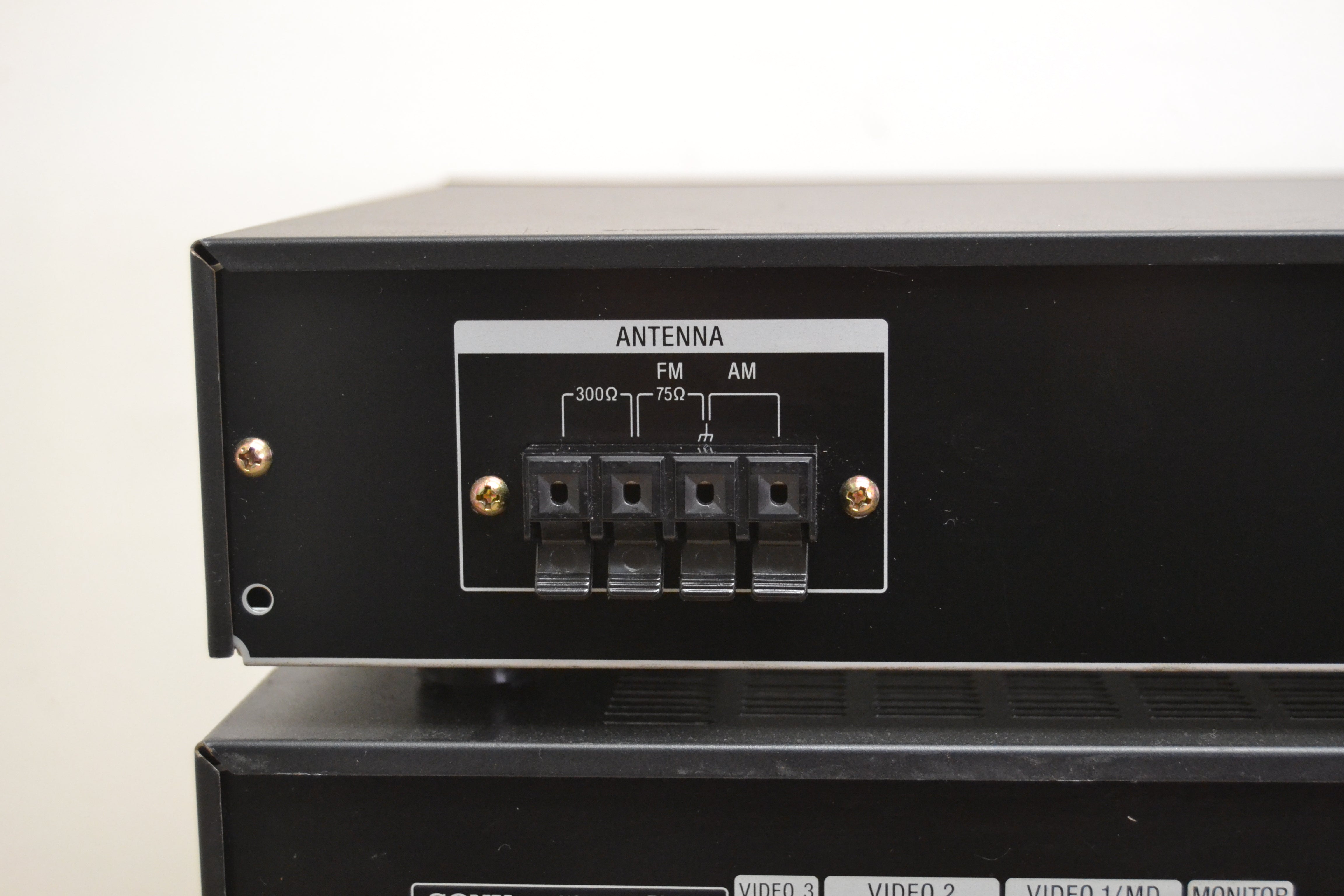 Sony Stack ! TA-E741 Preamplifier - ST-JX741 Tuner - N110 Power