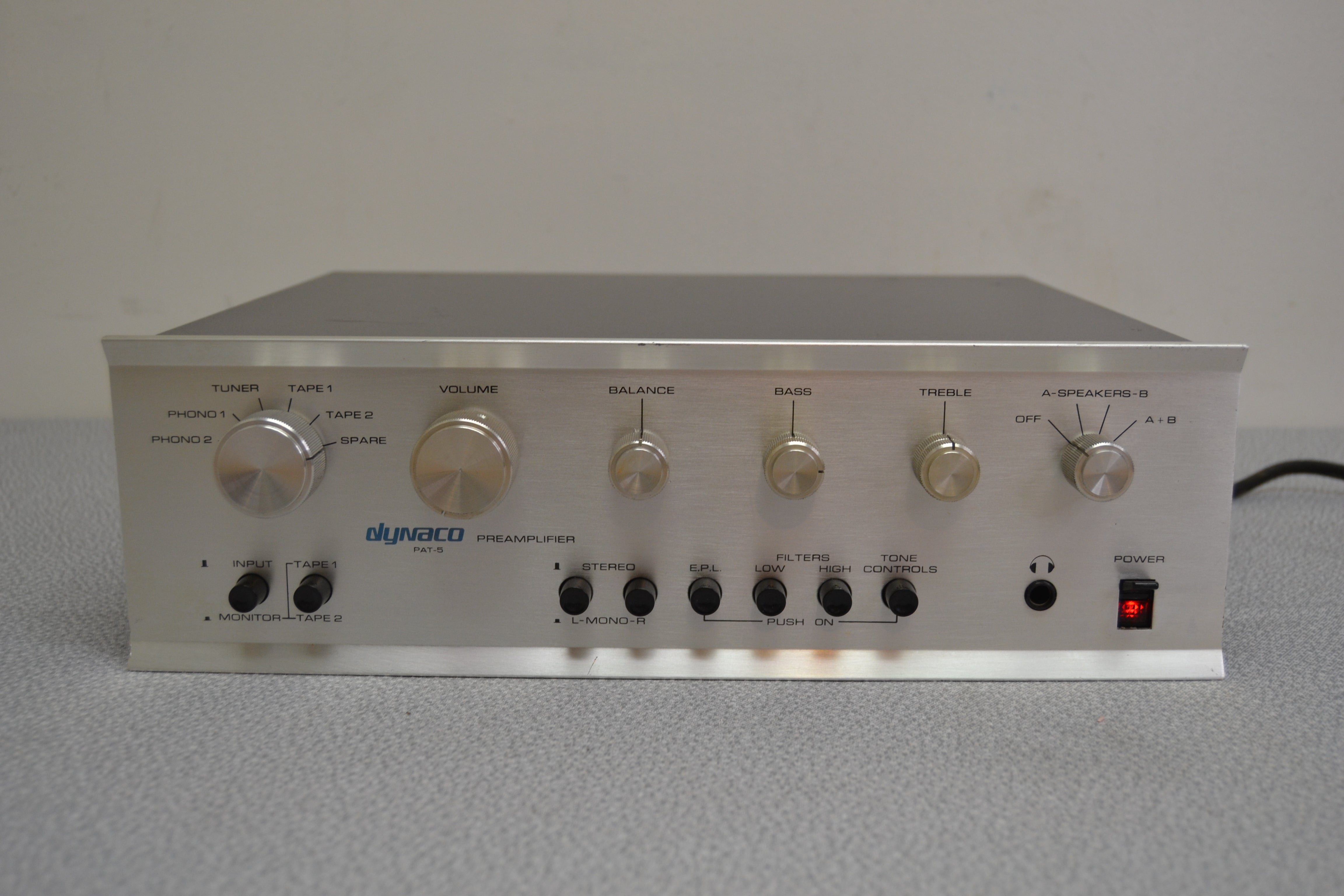 Dynaco PAT5 Stereo PreAmplifier