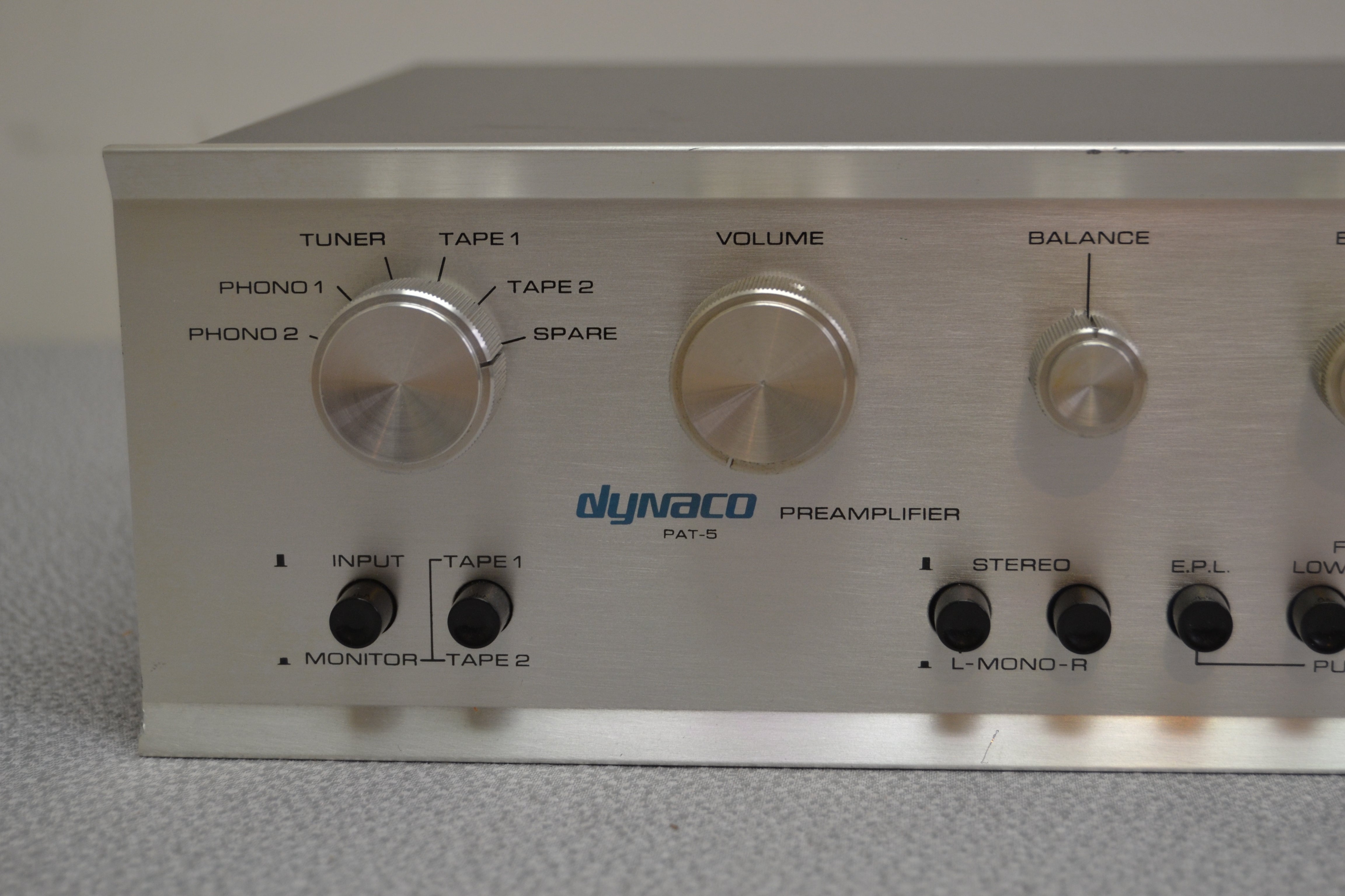 Dynaco PAT5 Stereo PreAmplifier
