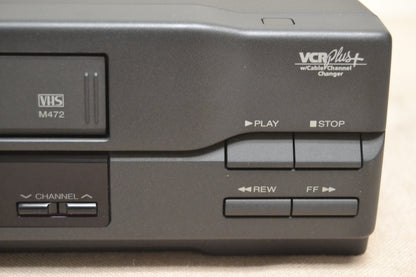 Toshiba M-472 Video Cassette Recorder * Remote * Fully Serviced New Belts