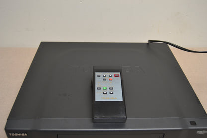 Toshiba M-472 Video Cassette Recorder * Remote * Fully Serviced New Belts