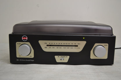 LCM rc1970A Stereo Record Player with AM/FM Tuner