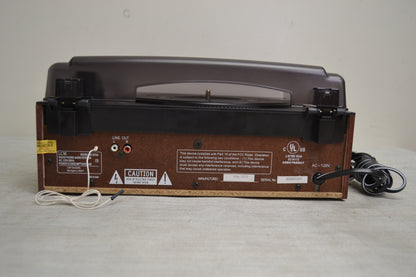 LCM rc1970A Stereo Record Player with AM/FM Tuner