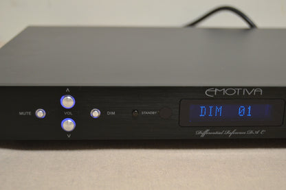 Emotiva XDA-1 Differential Reference DAC