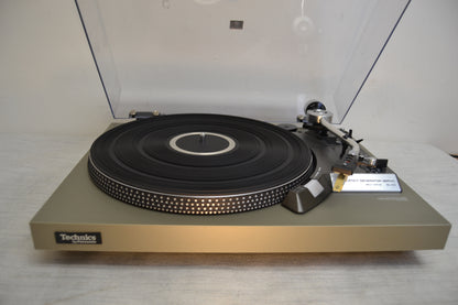 Technics SL-23 Belt Drive Turntable * Manual * Fully Serviced