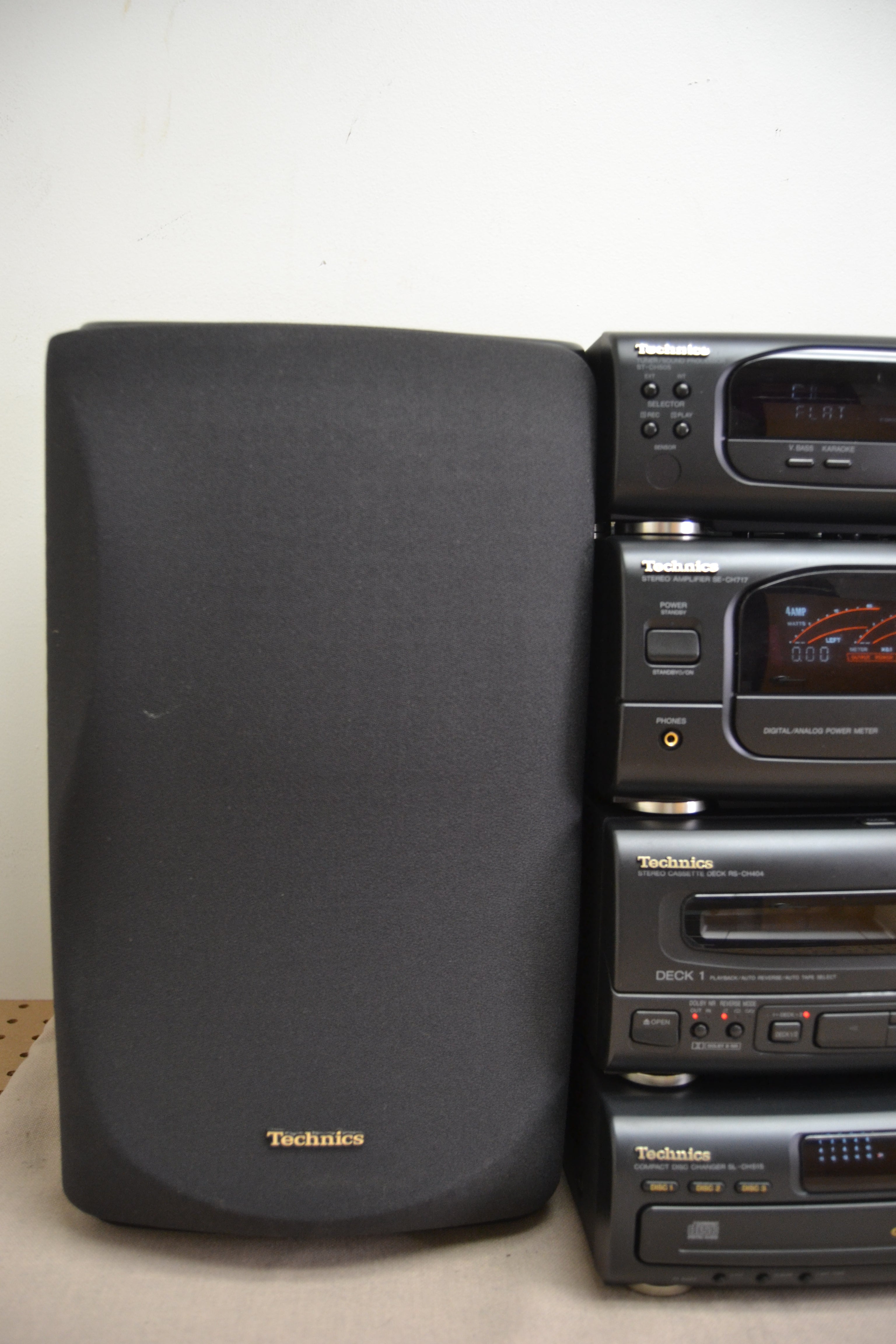 Technics SC-CH717 Mini Changer System * Complete System Fully Serviced and Functional ! * 60W RMS