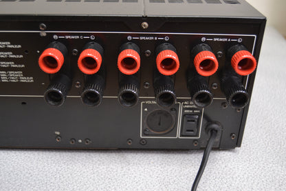 Yamaha M-80 Stereo Power Amplifier * 250W RMS * 1984