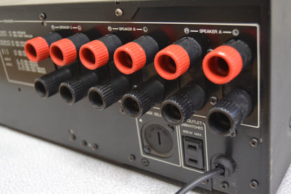 Yamaha M-80 Stereo Power Amplifier * 250W RMS * 1984