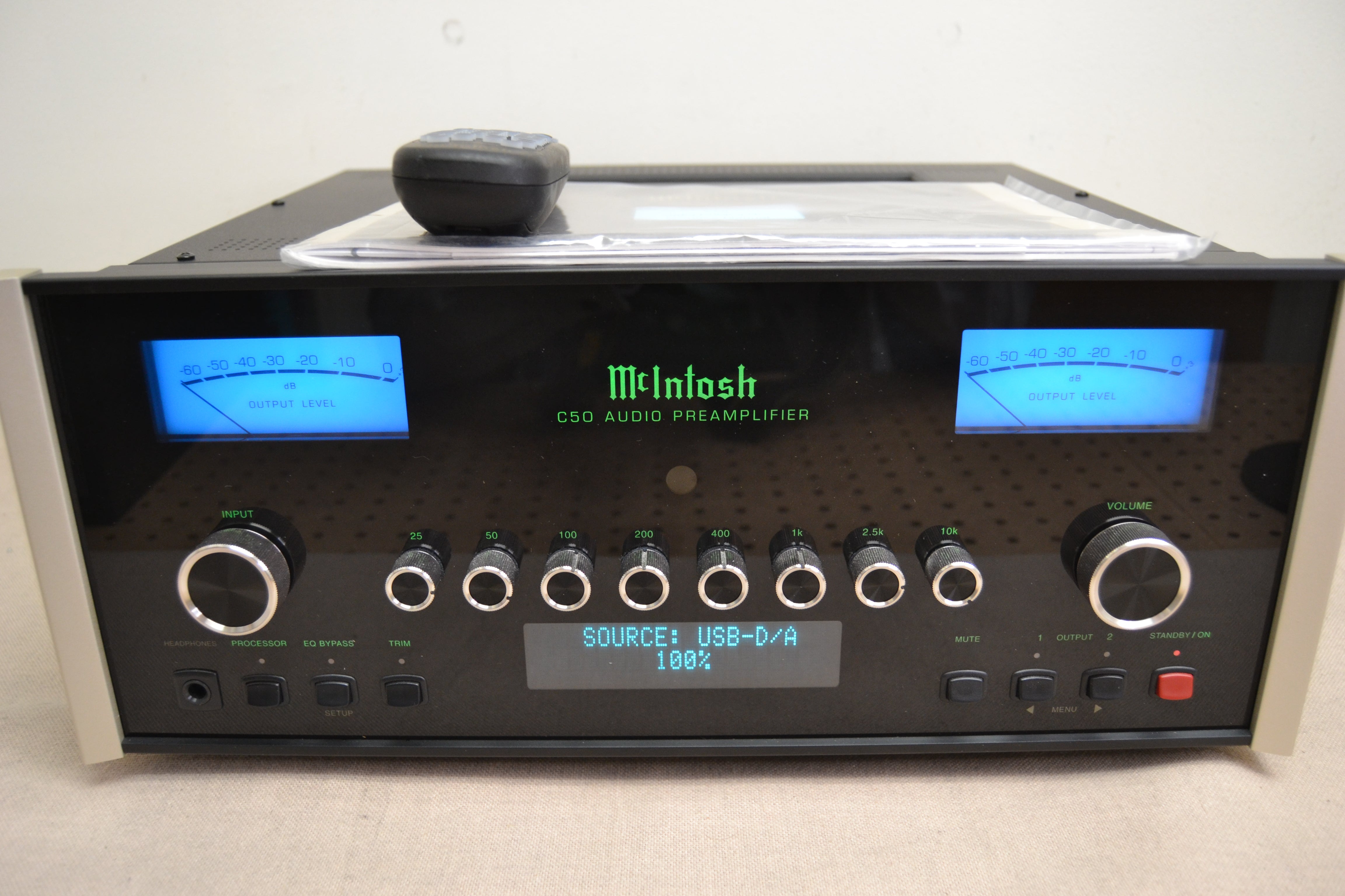 McIntosh C50 Stereo Preamplifier * Remote * Manual * Box * MINT !!