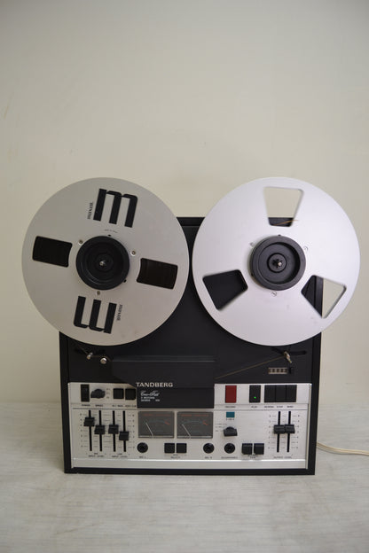 Tandberg 10X Reel to Reel Deck * 10in reels * Hub Adaptors * Fully Serviced * Reels are NOT included