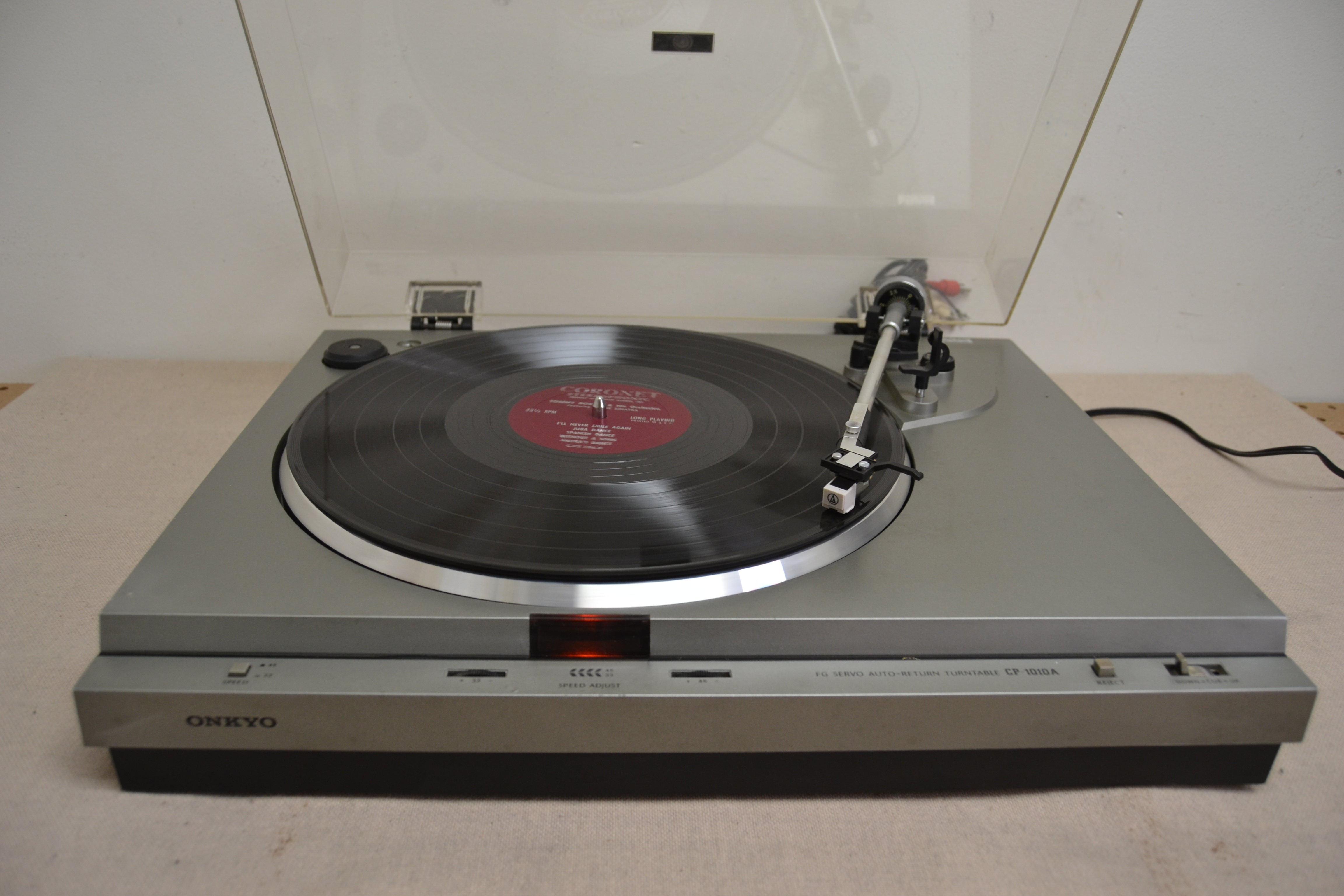 Onkyo CP-1010A Semi Automatic Belt Drive Turntable * NEW Audio