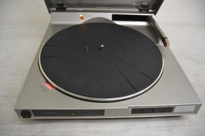 Realistic LAB-2200 Linear Tracking Turntable * Fully Serviced