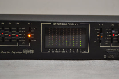Teac EQA-20 Stereo Graphic Equalizer with Sprectrum Analyzer * Fully Serviced *