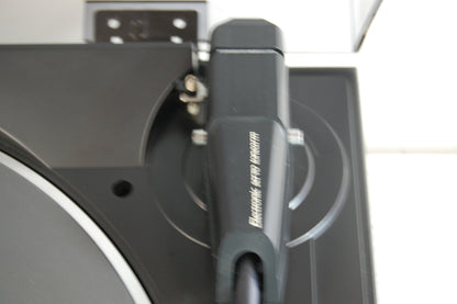 Denon DP-7F Direct Drive Turntable