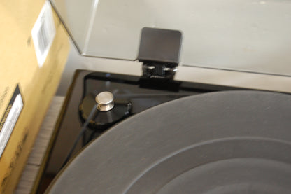 Fluance RT82T Turntable * Box * Manual * Ortofon OM-10 Cartridge