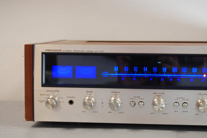Pioneer SX-727  AM/FM Stereo Receiver (1972-74) * 37W RMS