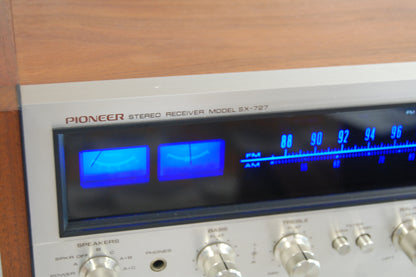 Pioneer SX-727  AM/FM Stereo Receiver (1972-74) * 37W RMS