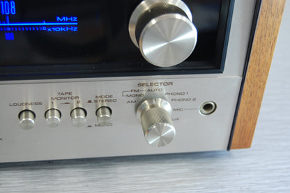 Pioneer SX-727  AM/FM Stereo Receiver (1972-74) * 37W RMS