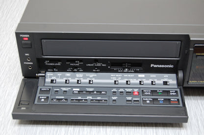 Panasonic AG1980 Super VHS Recorder * Fully Working with Dim Display