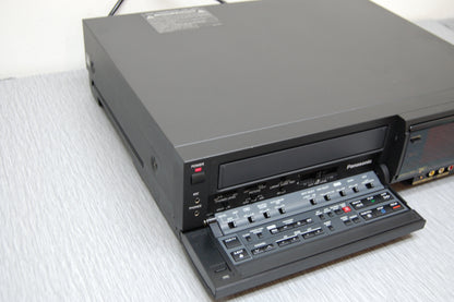 Panasonic AG1980 Super VHS Recorder * Fully Working with Dim Display