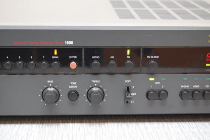 NAD 1600 Stereo Preamplifier - Tuner