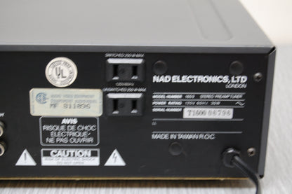 NAD 1600 Stereo Preamplifier - Tuner