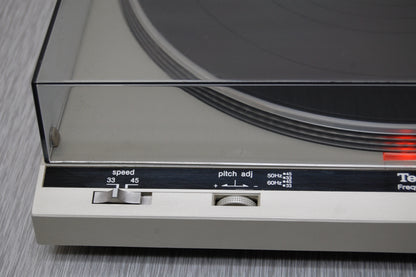 Technics SL-B200  Semi-Automatic Turntable System