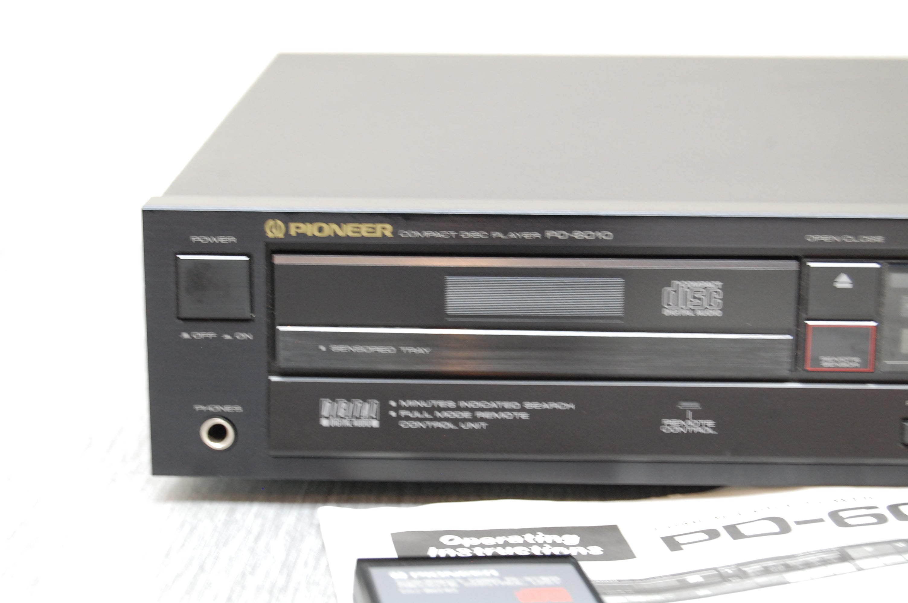 Pioneer PD-6010 Single CD Player * Remote * Manual * 1985 – The