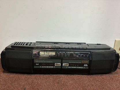 Garrard GPD 12 Boombox Radio & Cassette Recorder (1987)