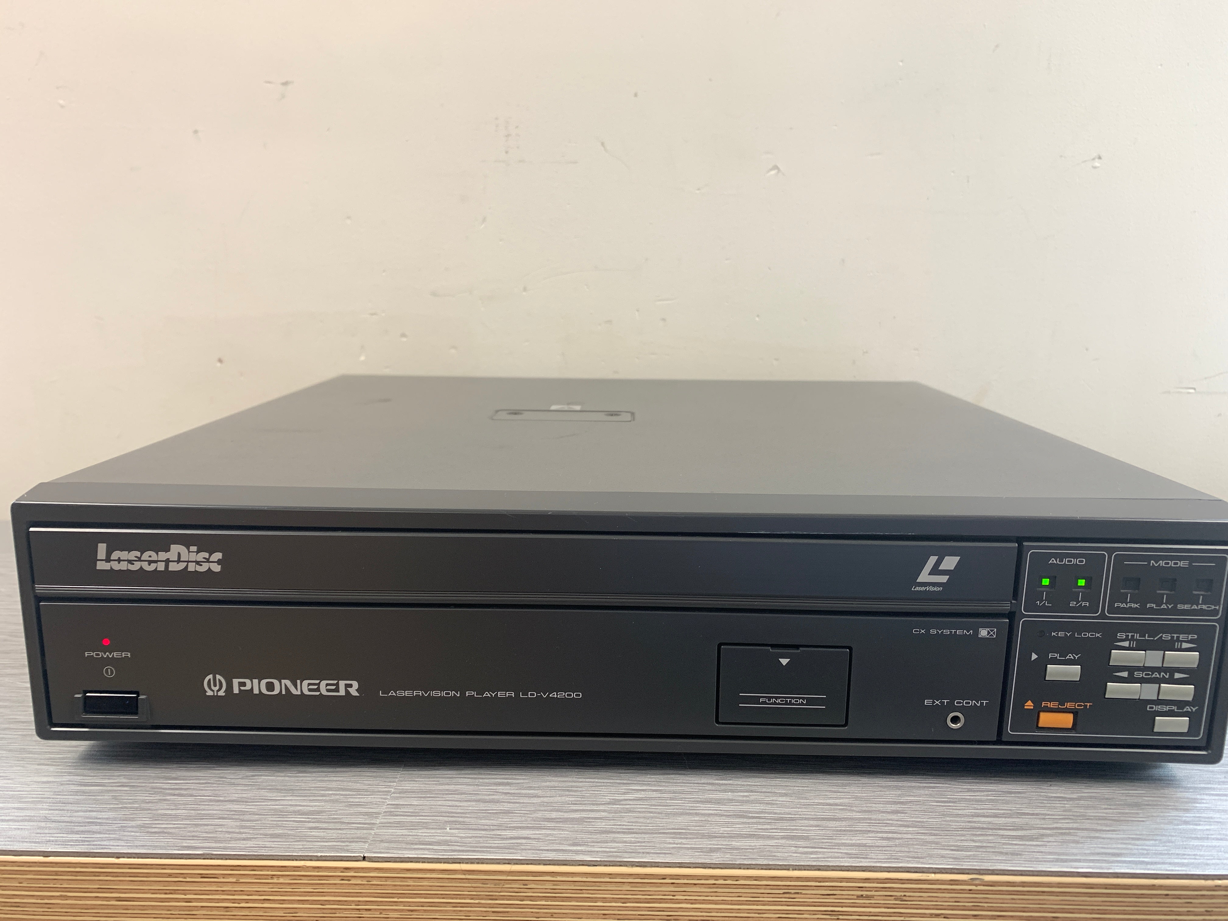 Laserdisc Players – The Turntable Store